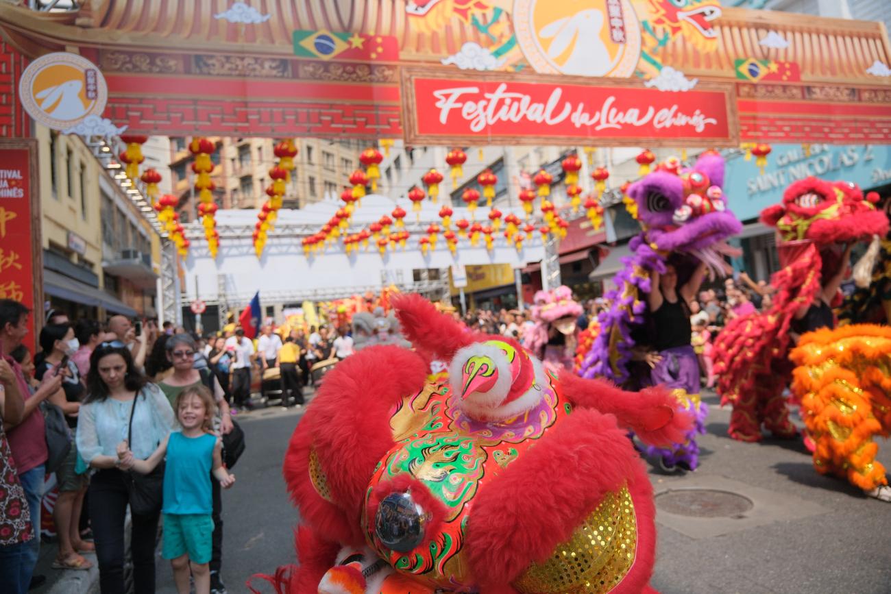 3º Festival da Lua Chinês acontece em 4 e 5 de outubro na Rua 25 de Março e terá apresentação do maior dragão do Brasil