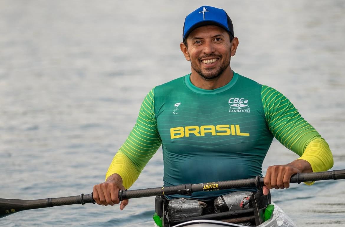 Atleta de São Bernardo conquista medalha de prata no Mundial de Paracanoagem