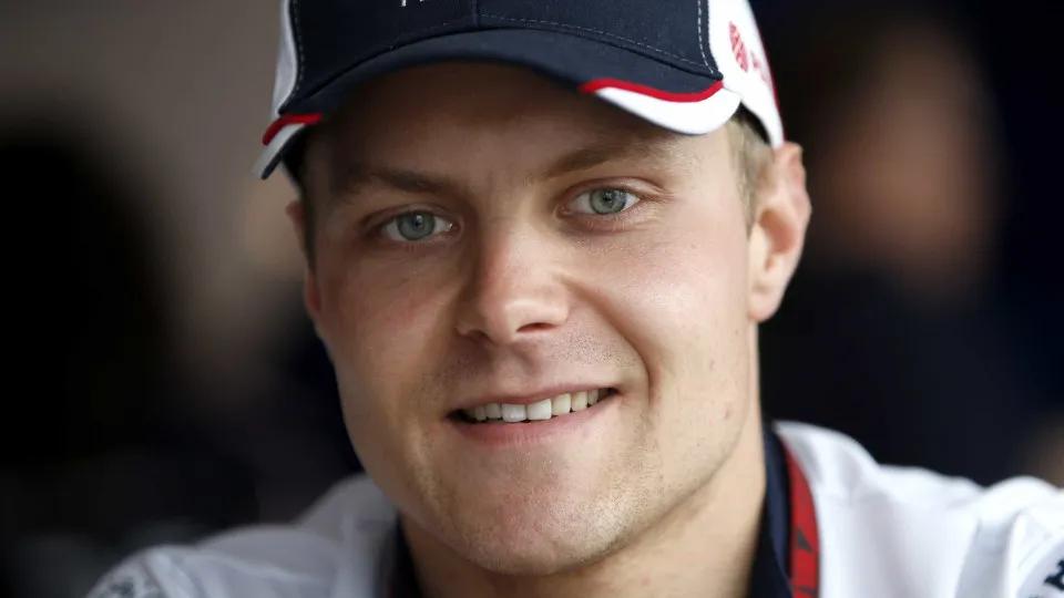 Cadillac opta por experiência e confirma Pérez e Bottas para estreia na F1