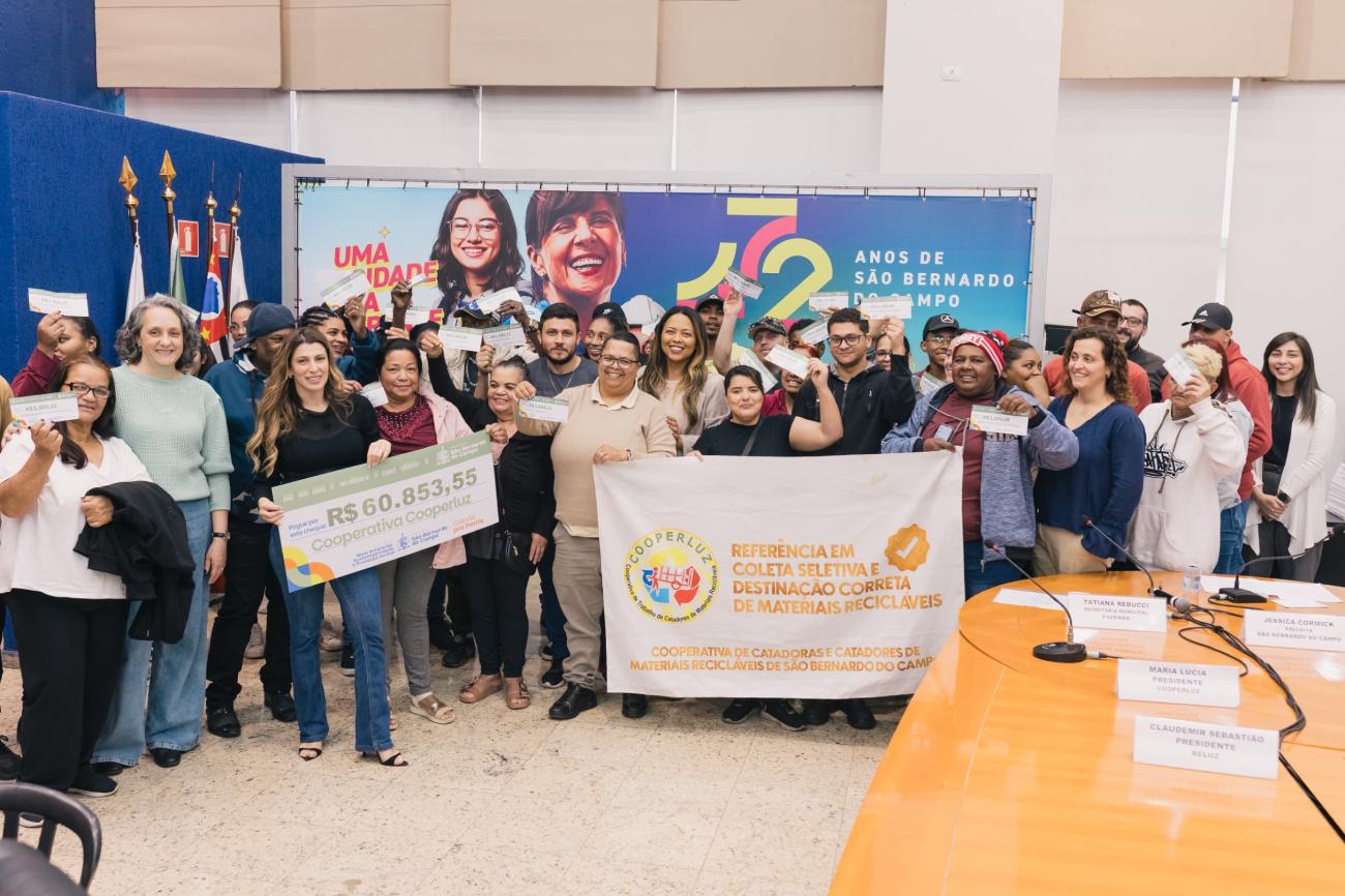 Em valorização da coleta seletiva, Prefeitura de São Bernardo repassa R$ 111,8 mil a cooperativas de reciclagem