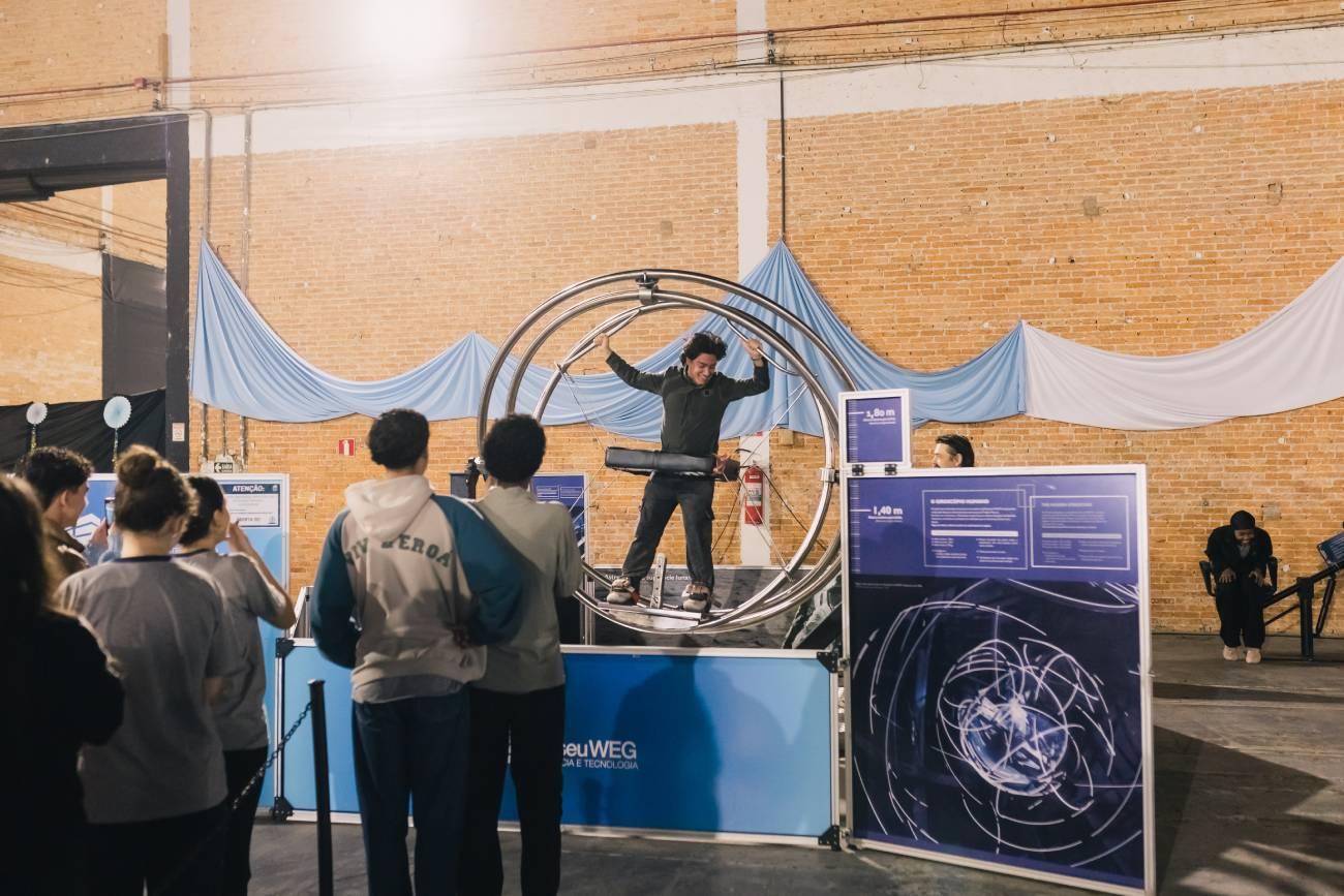 Estúdios e Pavilhões São Bernardo recebem exposição interativa de ciências Museu Weg