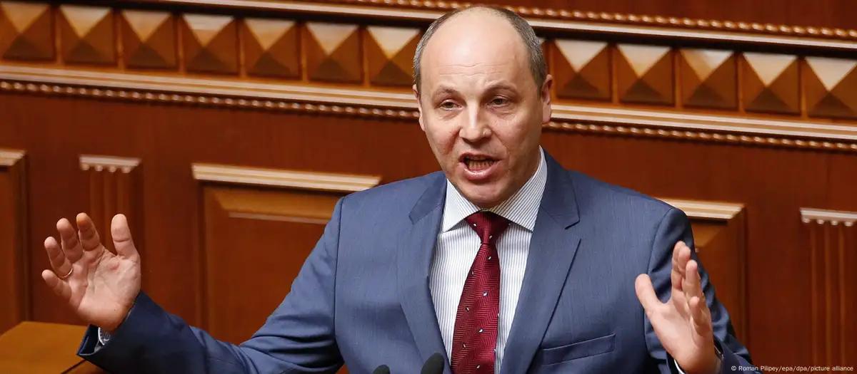 Ex-presidente do Parlamento ucraniano é morto a tiros