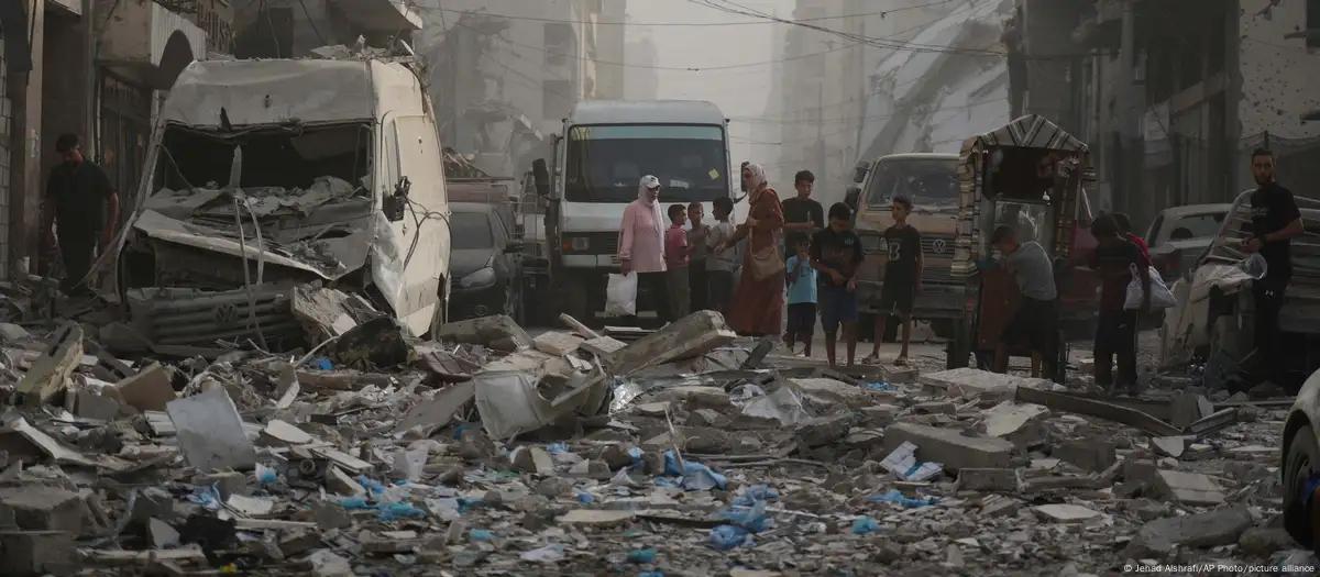 Israel intensifica ação militar para tomar Cidade de Gaza