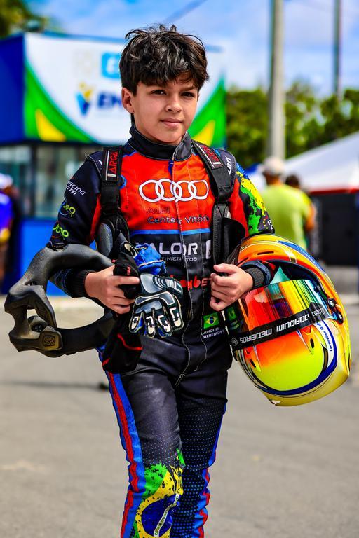 Joaquim Medeiros vence as duas bateria e amplia liderança na Copa São Paulo Light