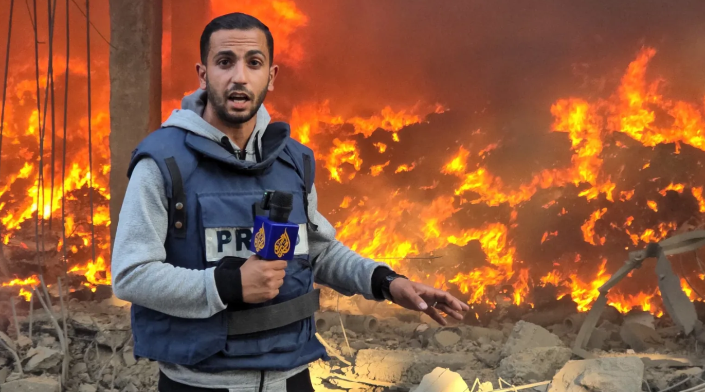 Jornalista premiado da AI Jazeera é morto em Gaza com equipe; Israel justifica afirmado que ele era do Hamas