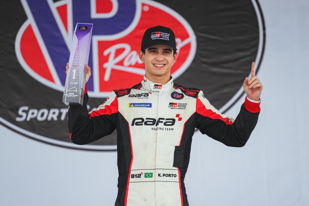 Kiko Porto está a um passo do título da IMSA VP Racing Sportscar Challenge
