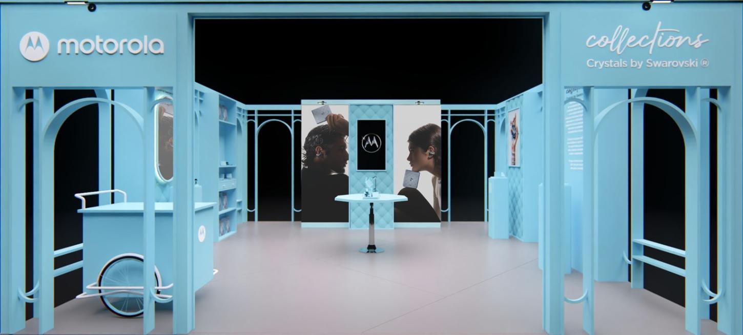 Motorola ativa The Brilliant Collection Crystals by Swarovski no Shopping JK Iguatemi