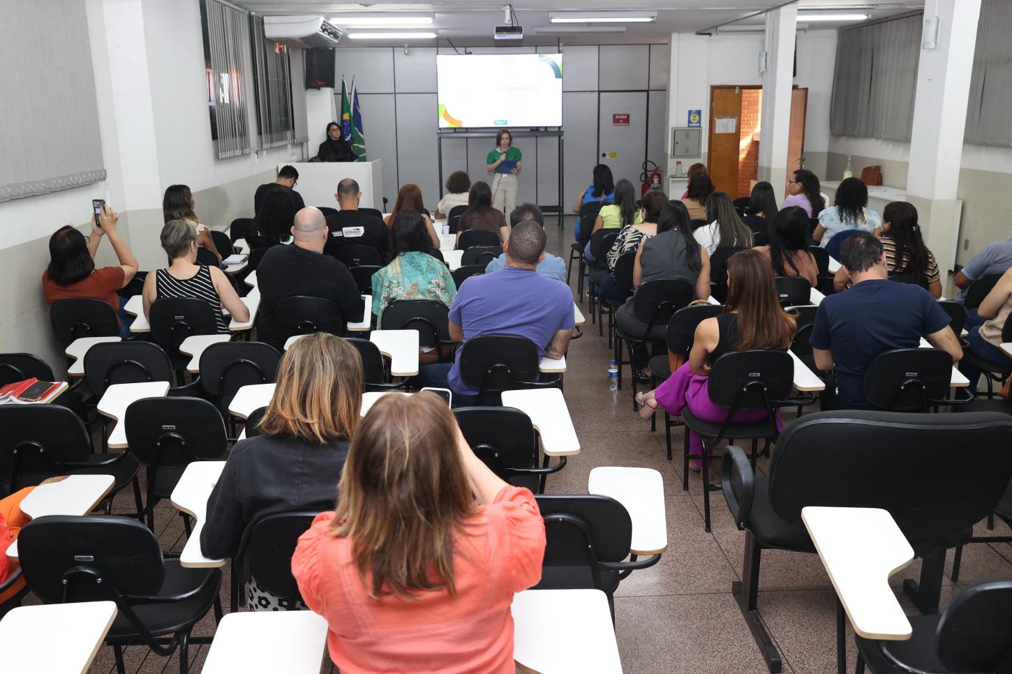 Prefeitura dá sequência ao programa de saúde mental corporativa para servidores municipais com treinamento de gestores