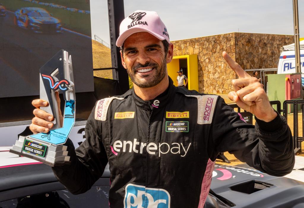 Thiago Camilo conquista a pole da final da etapa Match Point no Velocitta