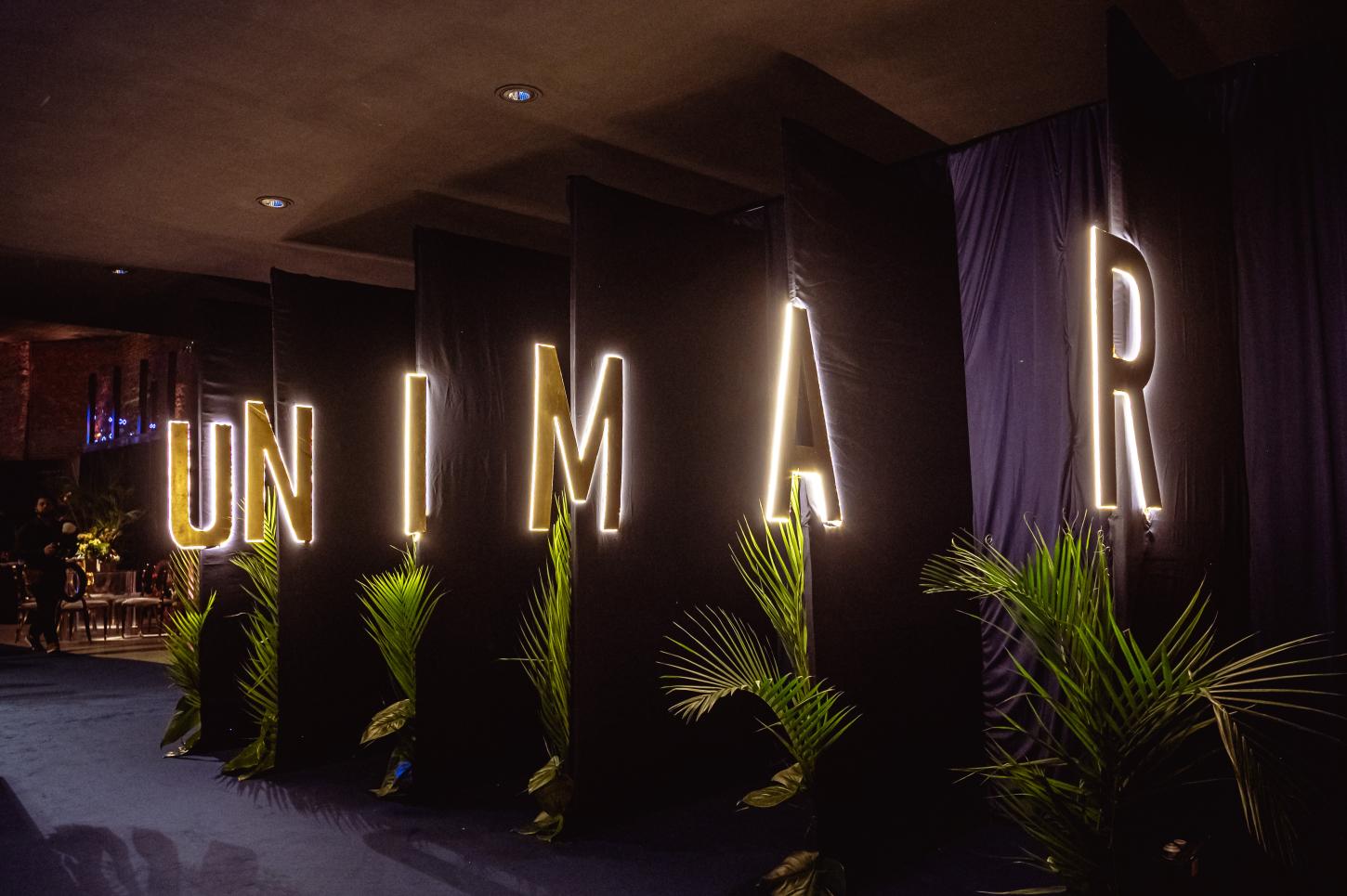 Unimar celebra 30 anos com festa no Centro de Santos