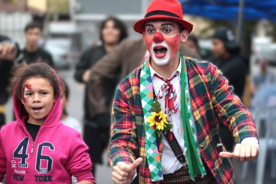 ‘Venha Pra Feira’ estreia com cultura, diversão e serviços diversos em Santos