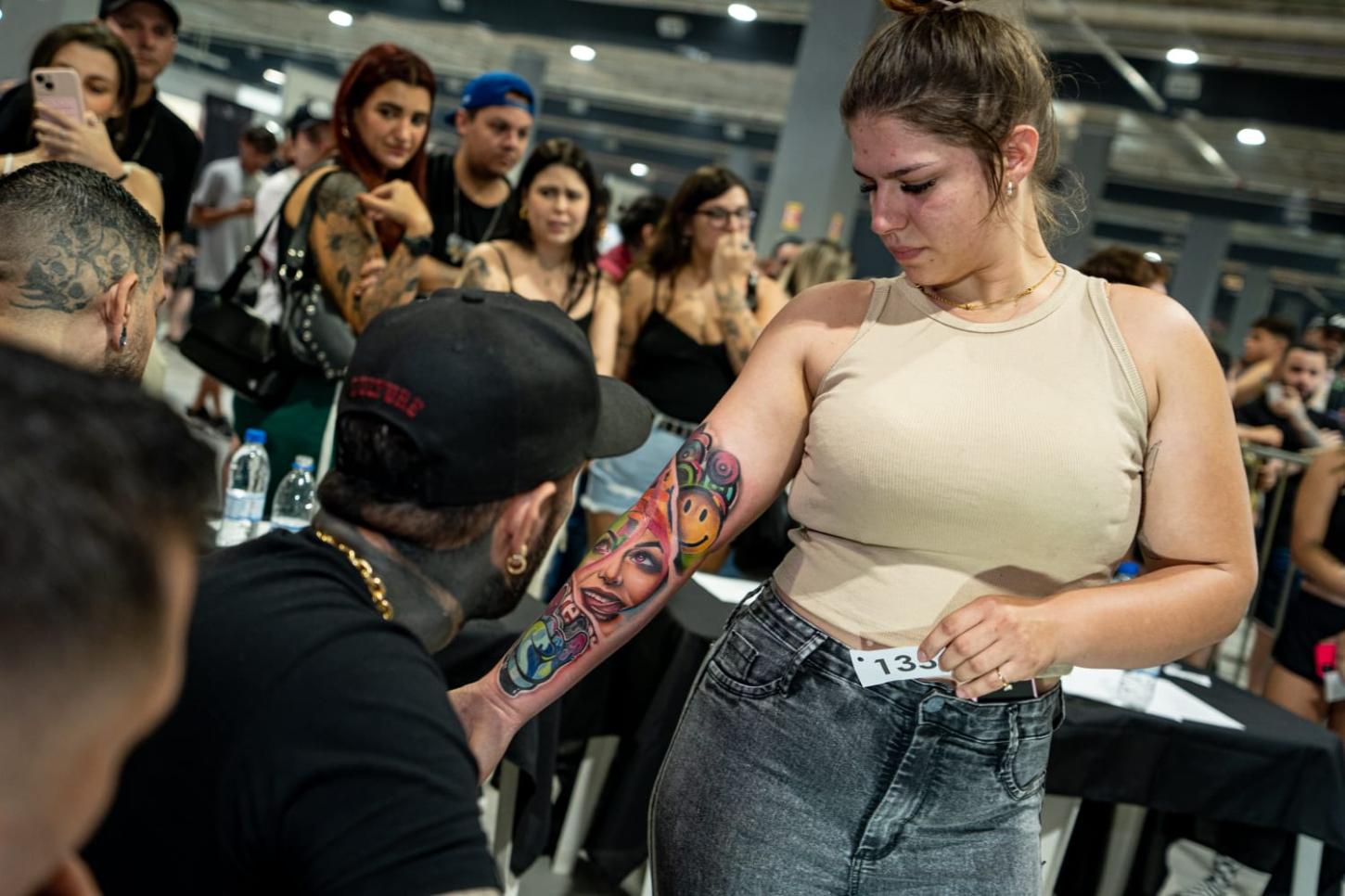 4º Santos Tattoo Festival homenageia pioneiros da tatuagem em festival que une arte, música e esporte