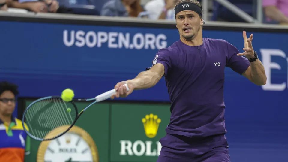 Alexander Zverev bate Jacob Fearnley e segue em frente no US Open