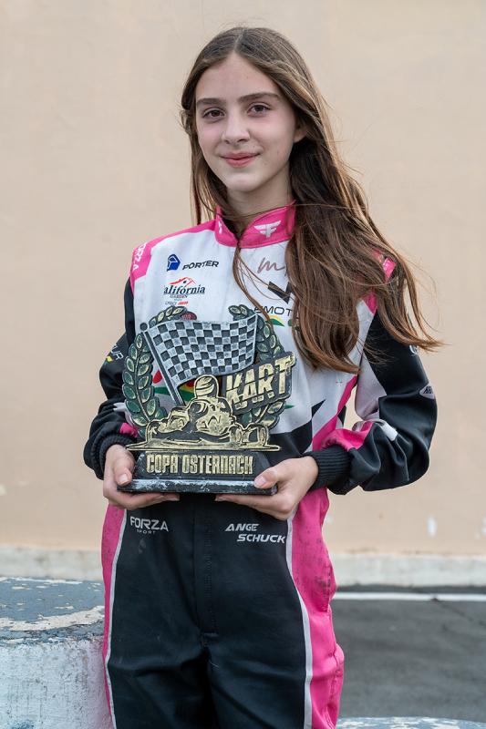 Angelina Schuck conquista primeira vitória na Copa Osternack de Kart