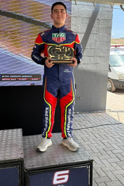 Após fratura no pulso Victor Ortega conquista primeiro pódio na temporada do Paulista Light