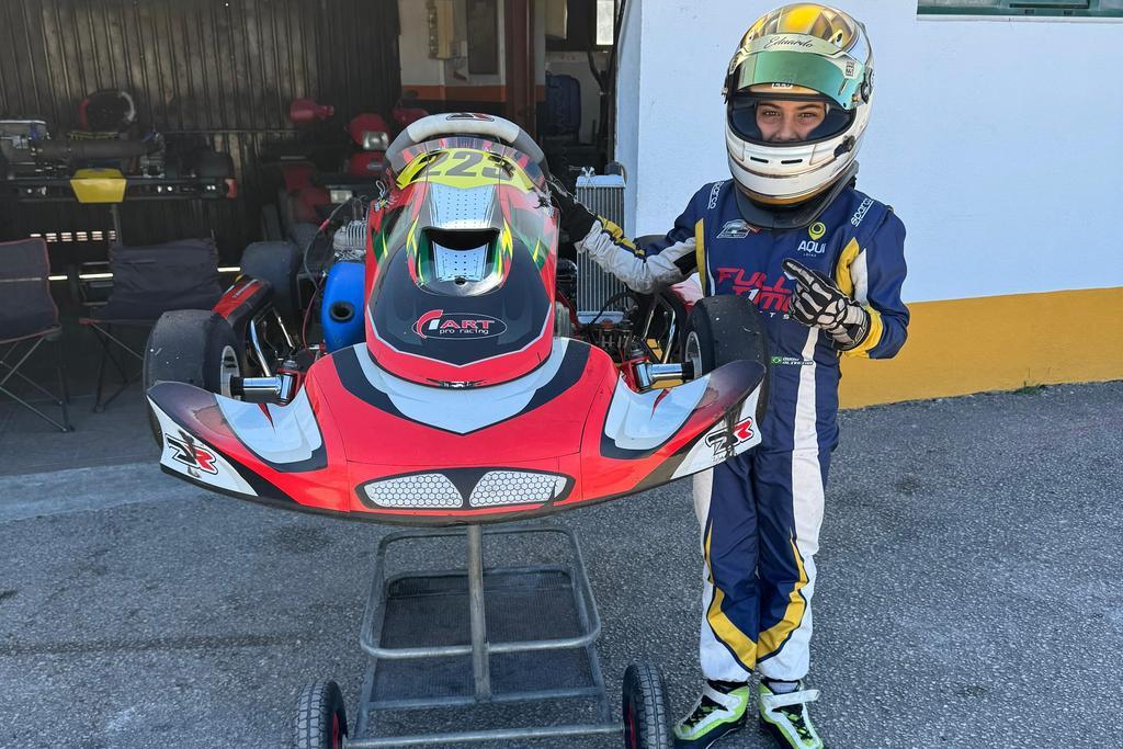 Dudu Oliveira cruza o oceano para disputar a etapa final do Campeonato Portugal Rotax