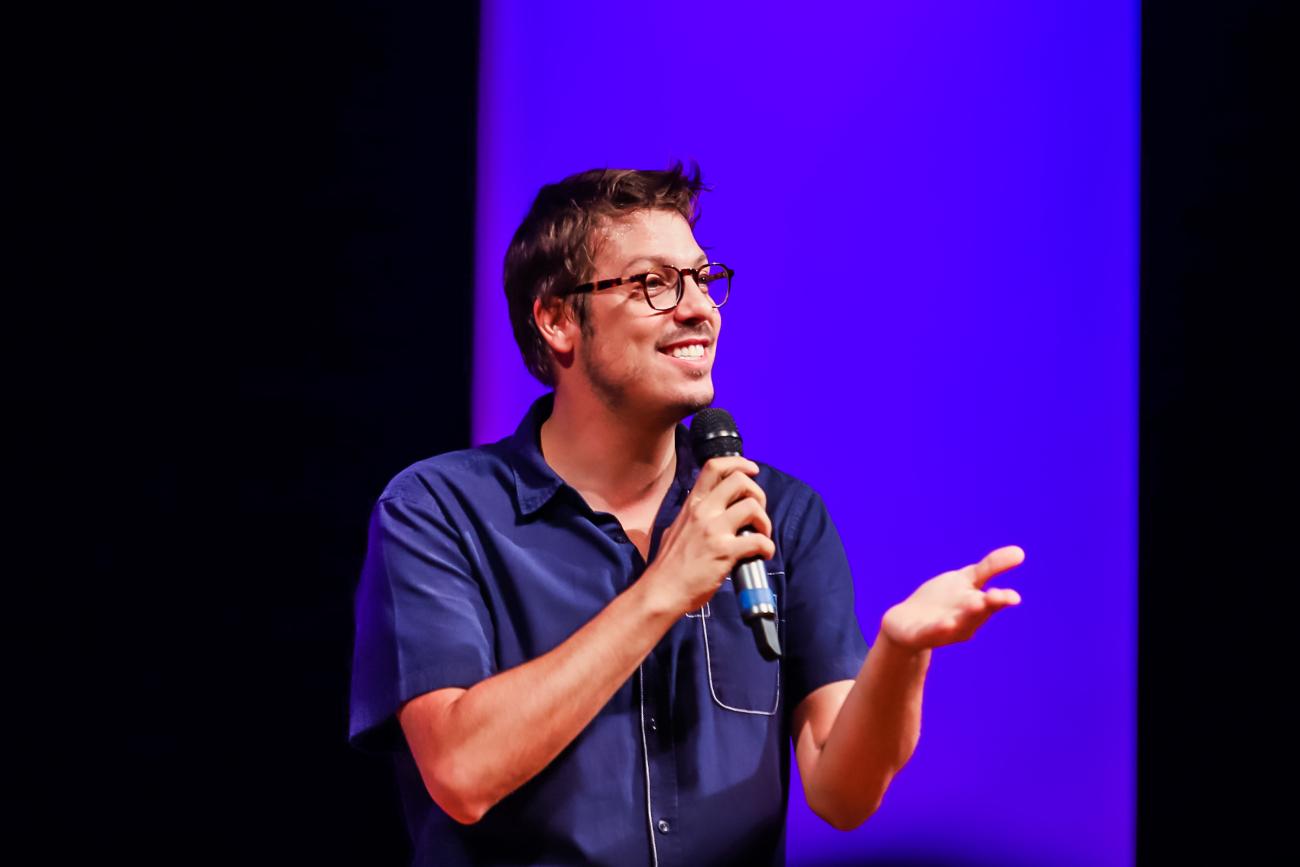Fabio Porchat desembarca em Santo André com o espetáculo 