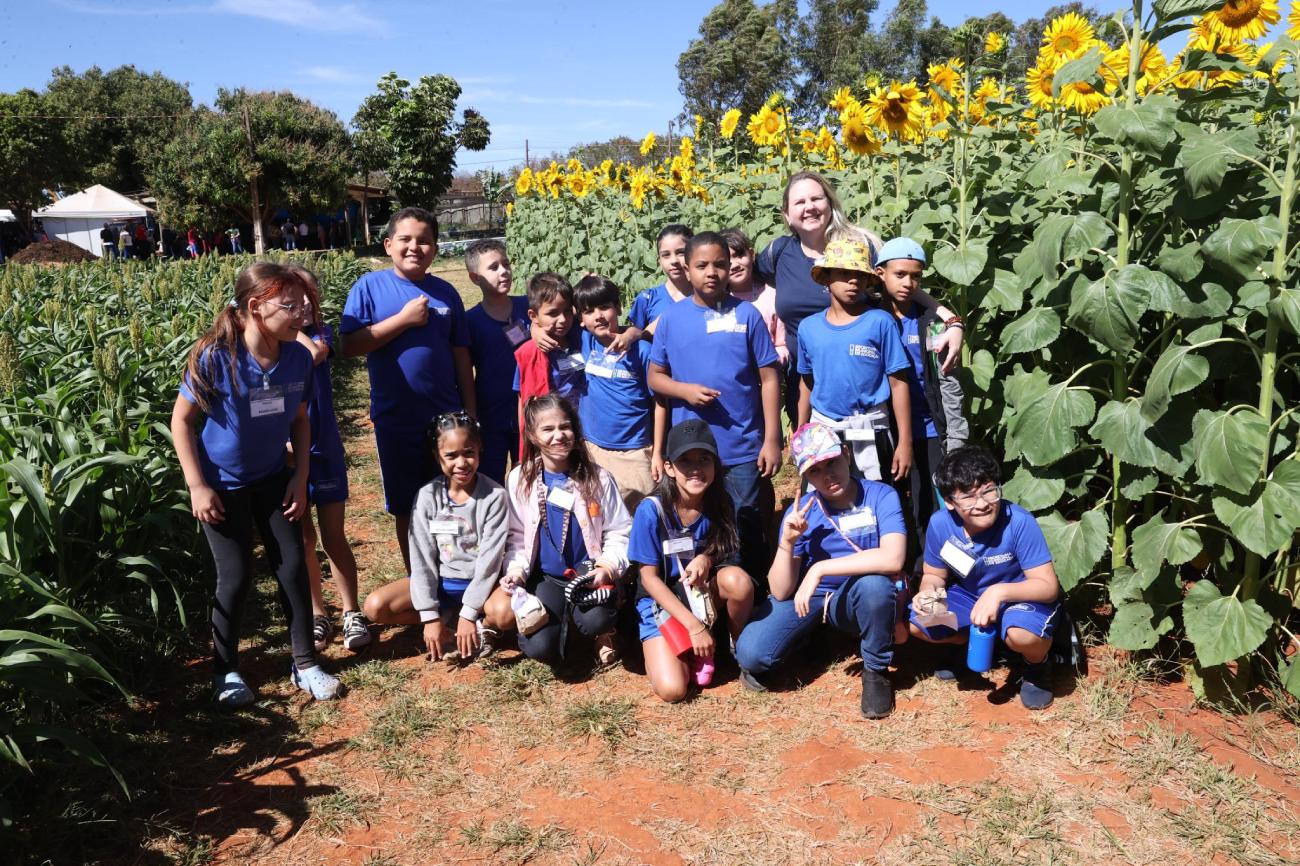 Fazendinha organizada pela Prefeitura no Camaru 2025 recebe média de 1 mil visitantes por dia