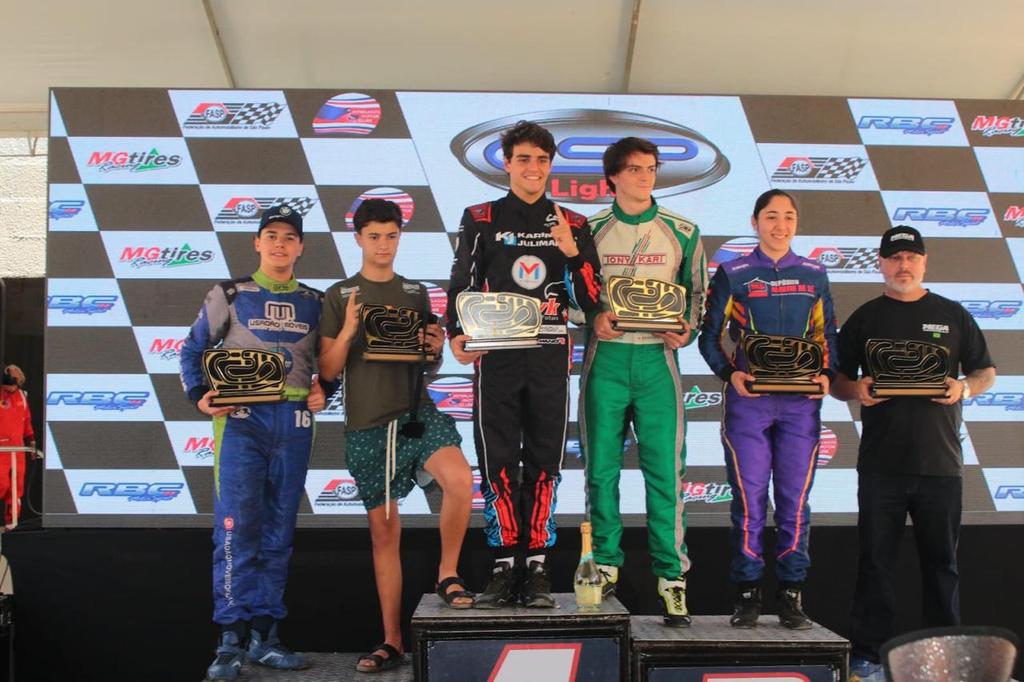 Motori Brasil conquistou cinco pódios na estreia da Copa São Paulo Light na V11 Arena Kart