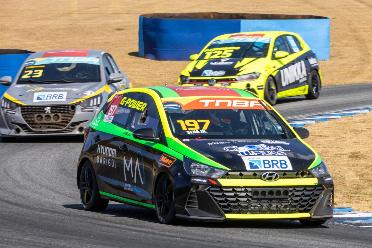 Turismo Nacional BR: Sena Jr. busca pontos em Cascavel