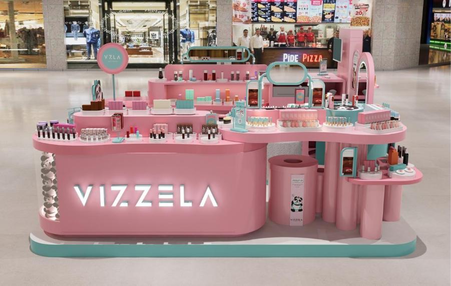 Vizzela inaugura quiosque pop-up no Shopping Center Vale
