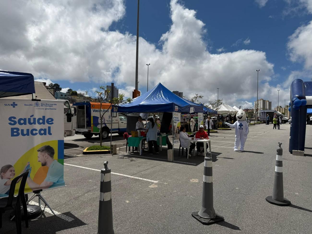 Ação da Caravana da Saúde de São Bernardo realiza serviços de prevenção e orientação no Alvarenga