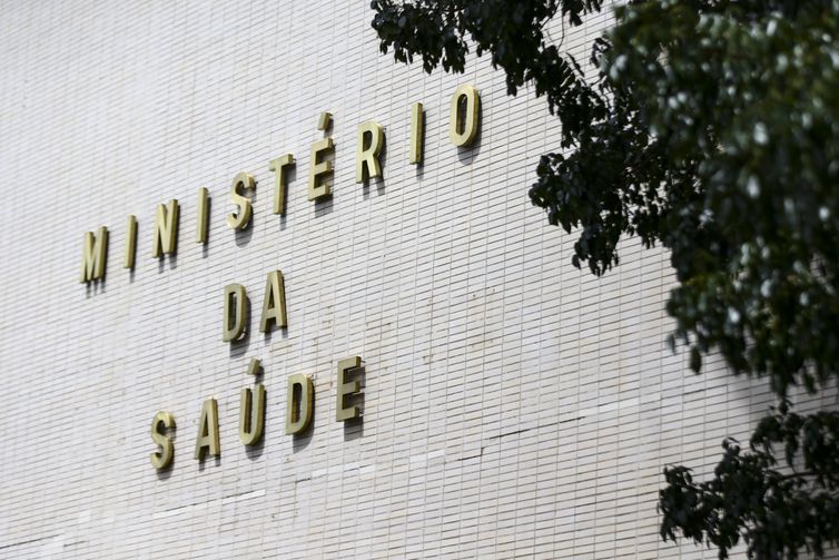 Brasil tem 14 casos confirmados de ingestão de metanol 