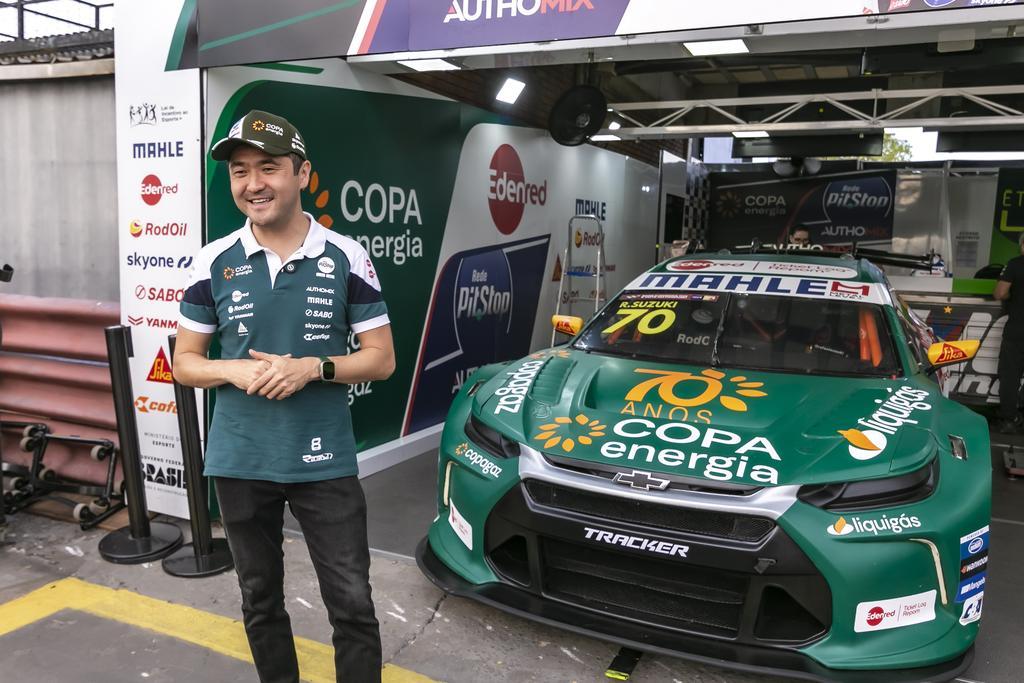 De volta a Campo Grande, Rafael Suzuki tem novo número e layout especial