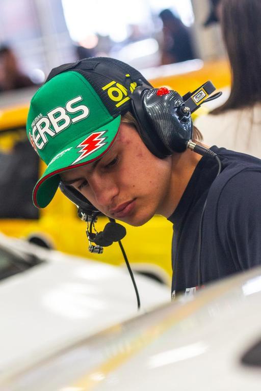 Estreante na Cascavel de Prata, Erick Schotten acumula função de piloto e coach no fim de semana