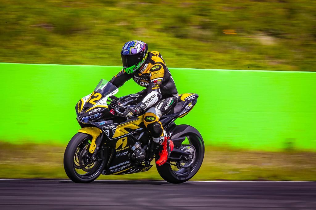 Fabrício Zamperetti é campeão antecipado na Daytona 660 Cup Light, após nova vitória em Santa Cruz do Sul