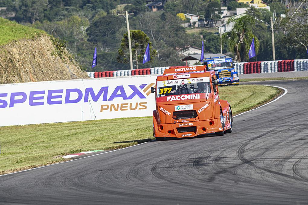Fórmula Truck tem duelo do Paraná e Rio Grande do Sul na categoria F-Truck
