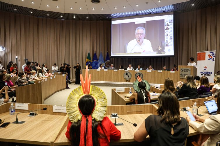 Governo lança fórum para fortalecer políticas de saúde da mulher