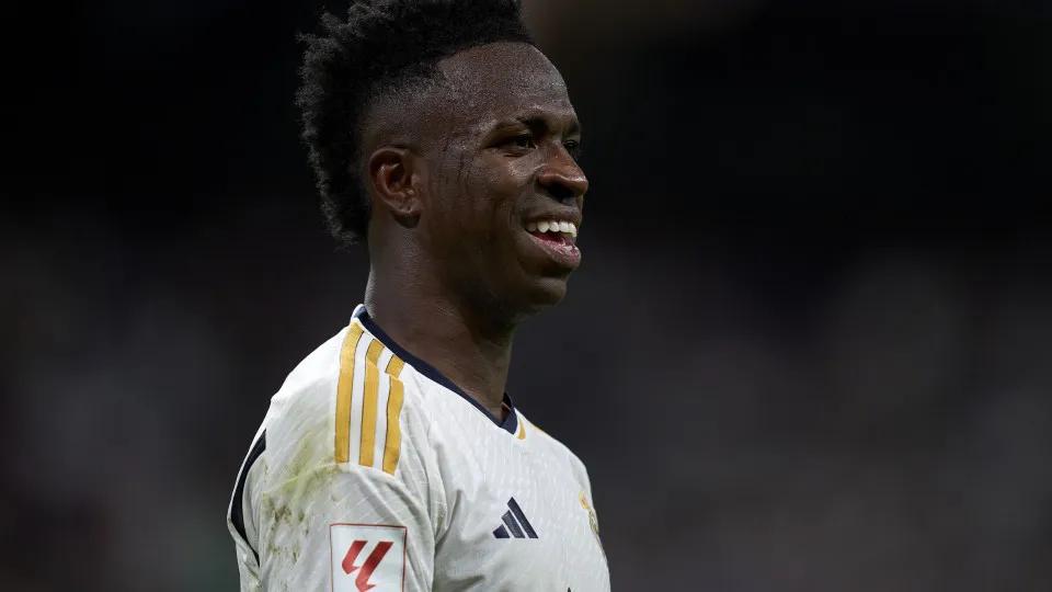 Menu Vini é 6º jogador mais bem pago do mundo; veja valores e o top 10 da Forbes