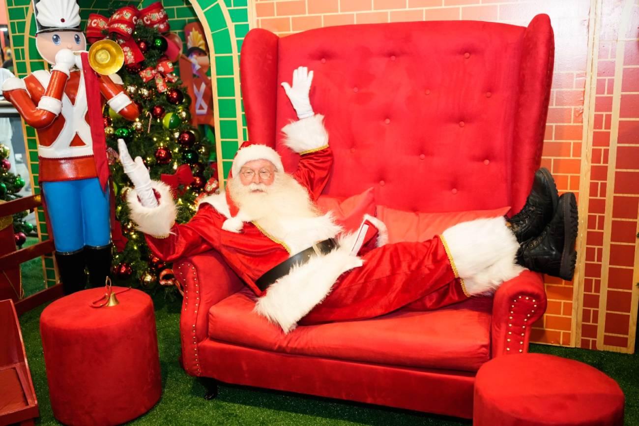 Papai Noel chega ao São Bernardo Plaza com programação festiva e gratuita para toda a família
