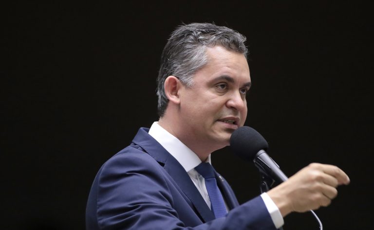 Projeto define critérios para juiz converter prisão flagrante em preventiva