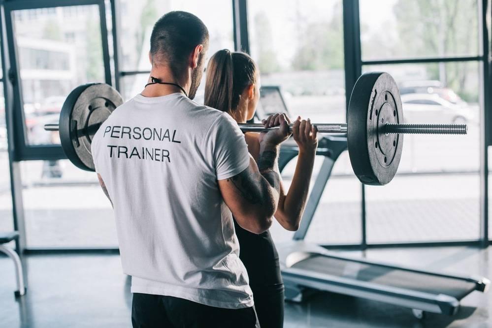 Qual a diferença entre treinar sozinho e com um Personal Trainer?