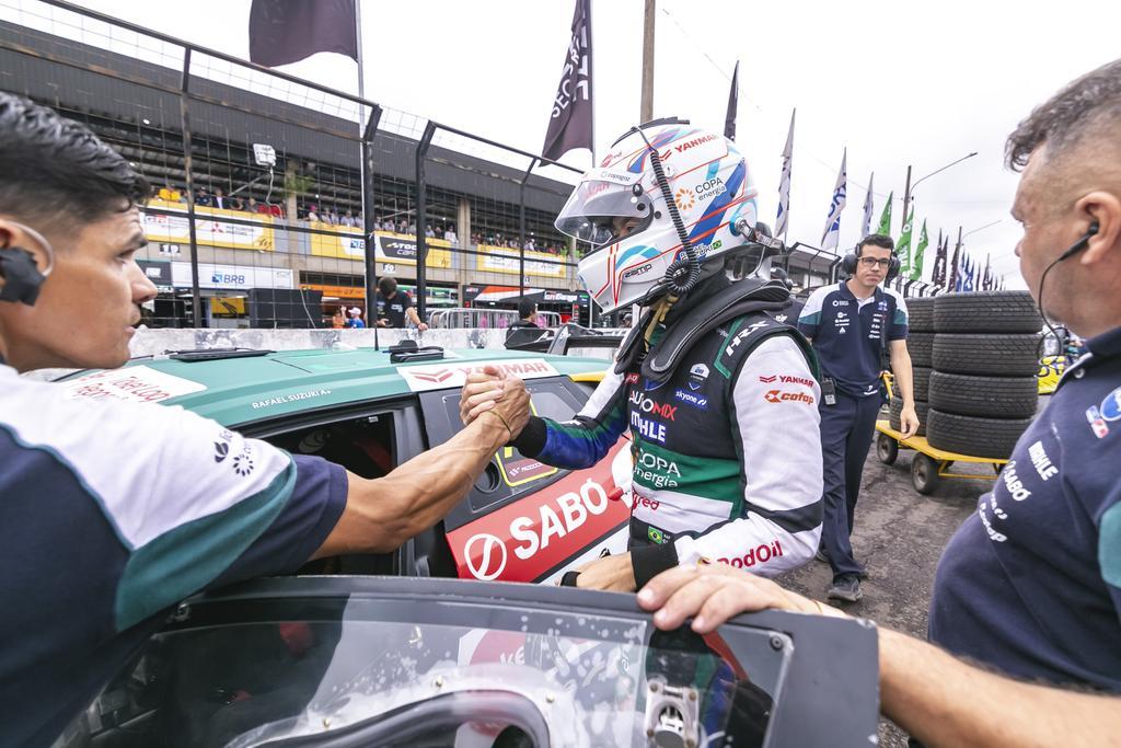 Rafael Suzuki se mantêm no top-10 da classificação após etapa de Campo Grande