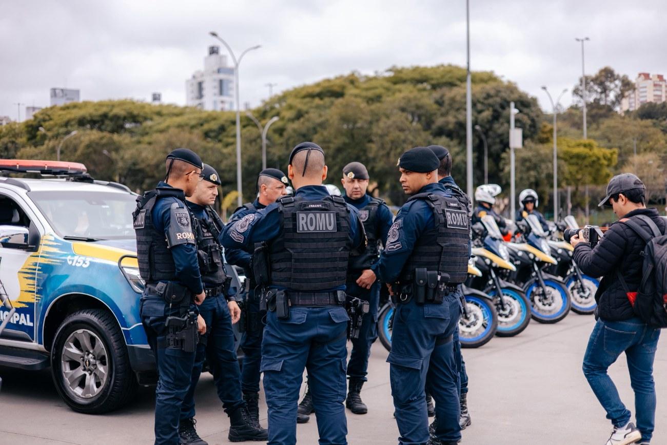Em São Bernardo, Romu prende foragido da Justiça durante patrulhamento no Centro