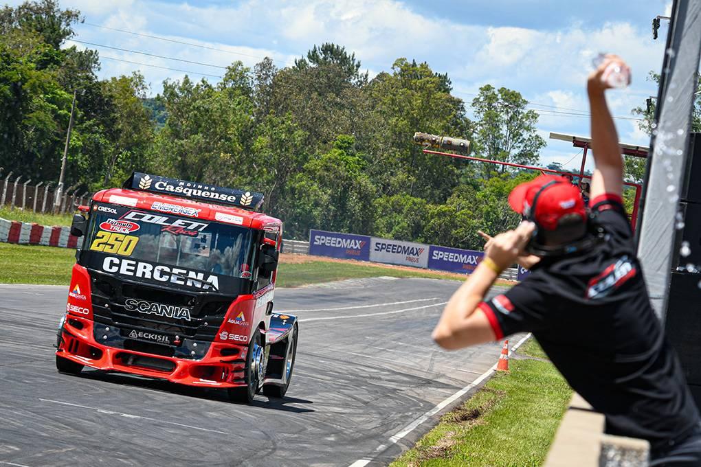 Fórmula Truck tem vitória de Diego Collet de ponta a ponta na categoria F-Truck
