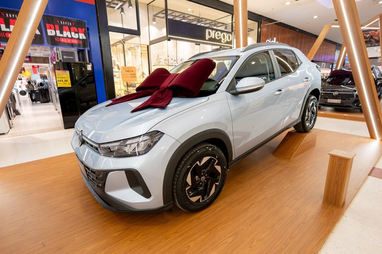 Grand Plaza presenteia clientes com produtos Vult e sorteia carros na promoção de Natal
