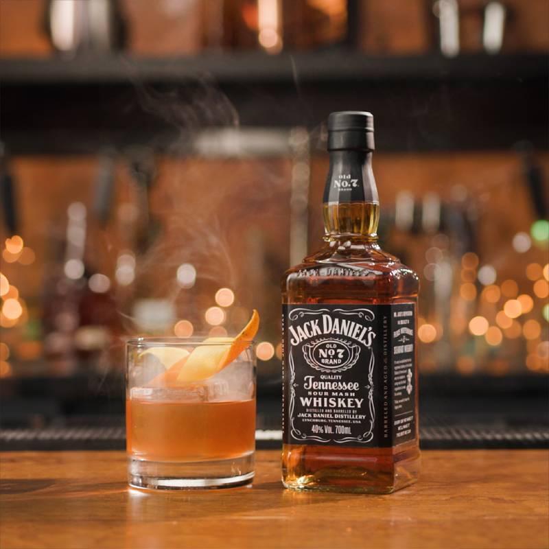 Jack Daniel's cria drinks inspirados na McLaren Formula 1 Team