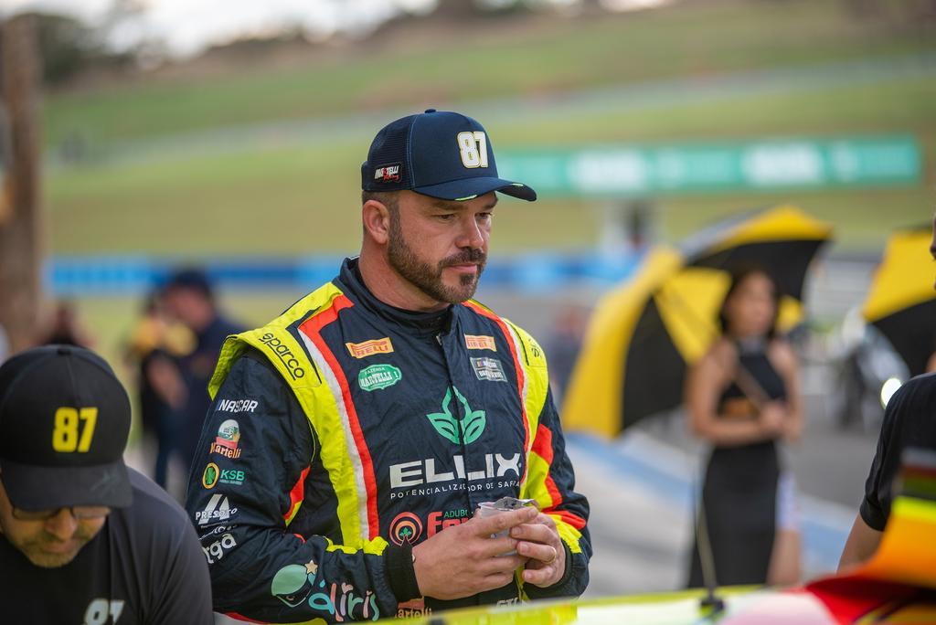 Martelli é destaque no Velocitta com vitória na chuva e regularidade na Challenge