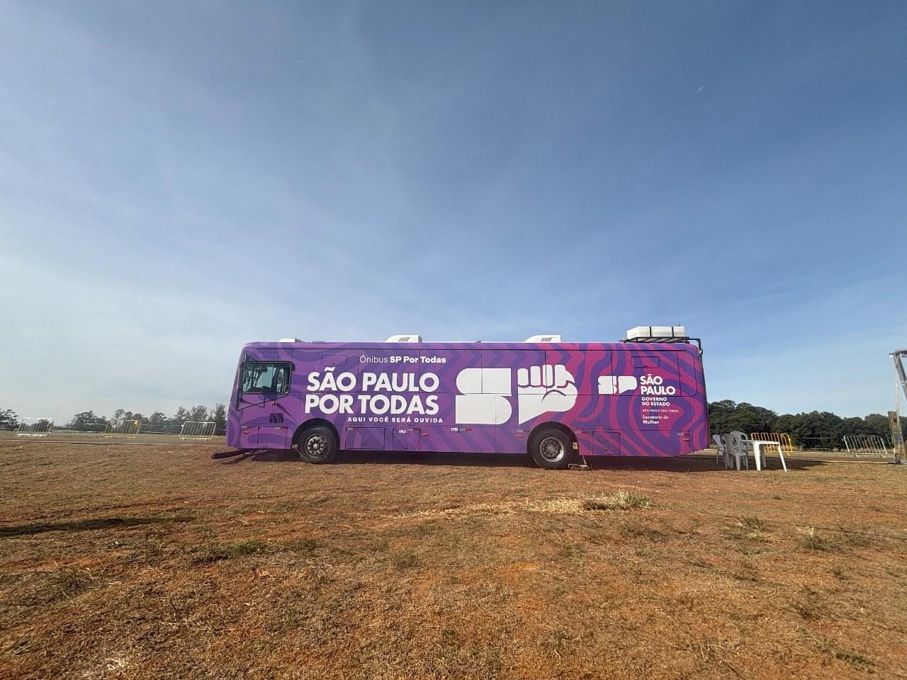 Ônibus 'SP Por Todas' leva atendimento e acolhimento para mulheres de todo o estado; veja como funciona