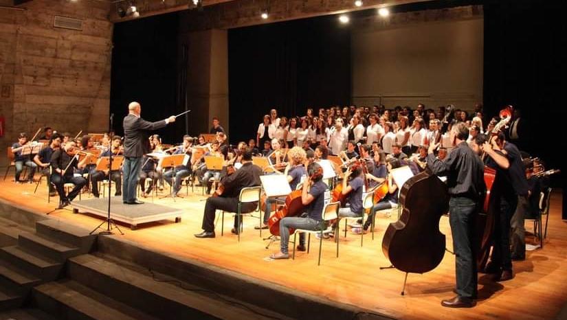 Orquestra Filarmônica de Paraisópolis participa de  cerimônia no Memorial Parque das Cerejeiras