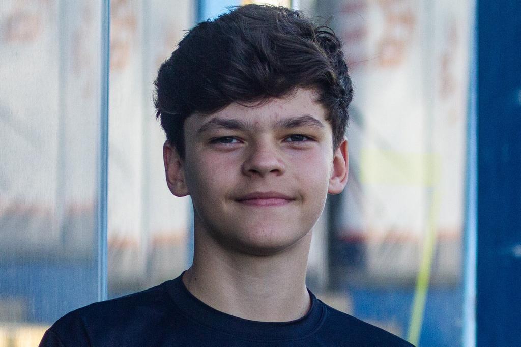 Piloto da casa Lucas Corrêa supera adversidades e fecha no Top 10 do Brasileiro de Kart