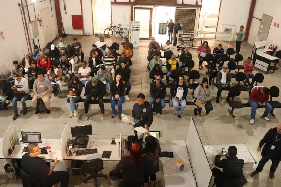 Último Mutirão de Emprego do ano em Santos oferece 200 vagas