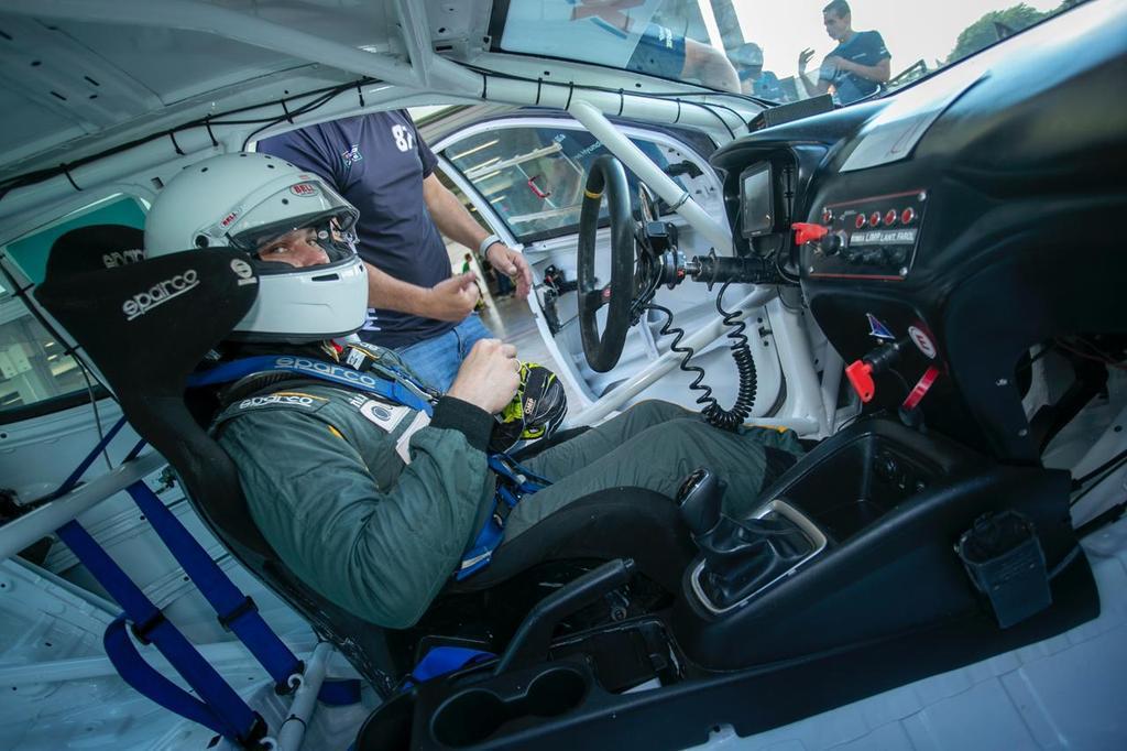 Márcio Lopes retorna a Interlagos e fecha a temporada no top-10 da categoria