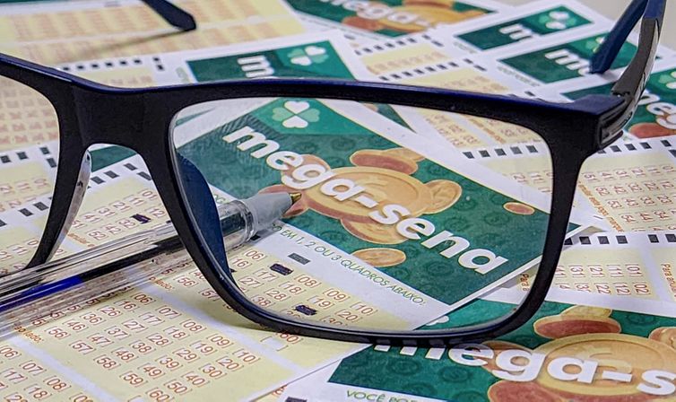 Mega-Sena sorteia nesta terça-feira prêmio estimado em R$ 3,5 milhões