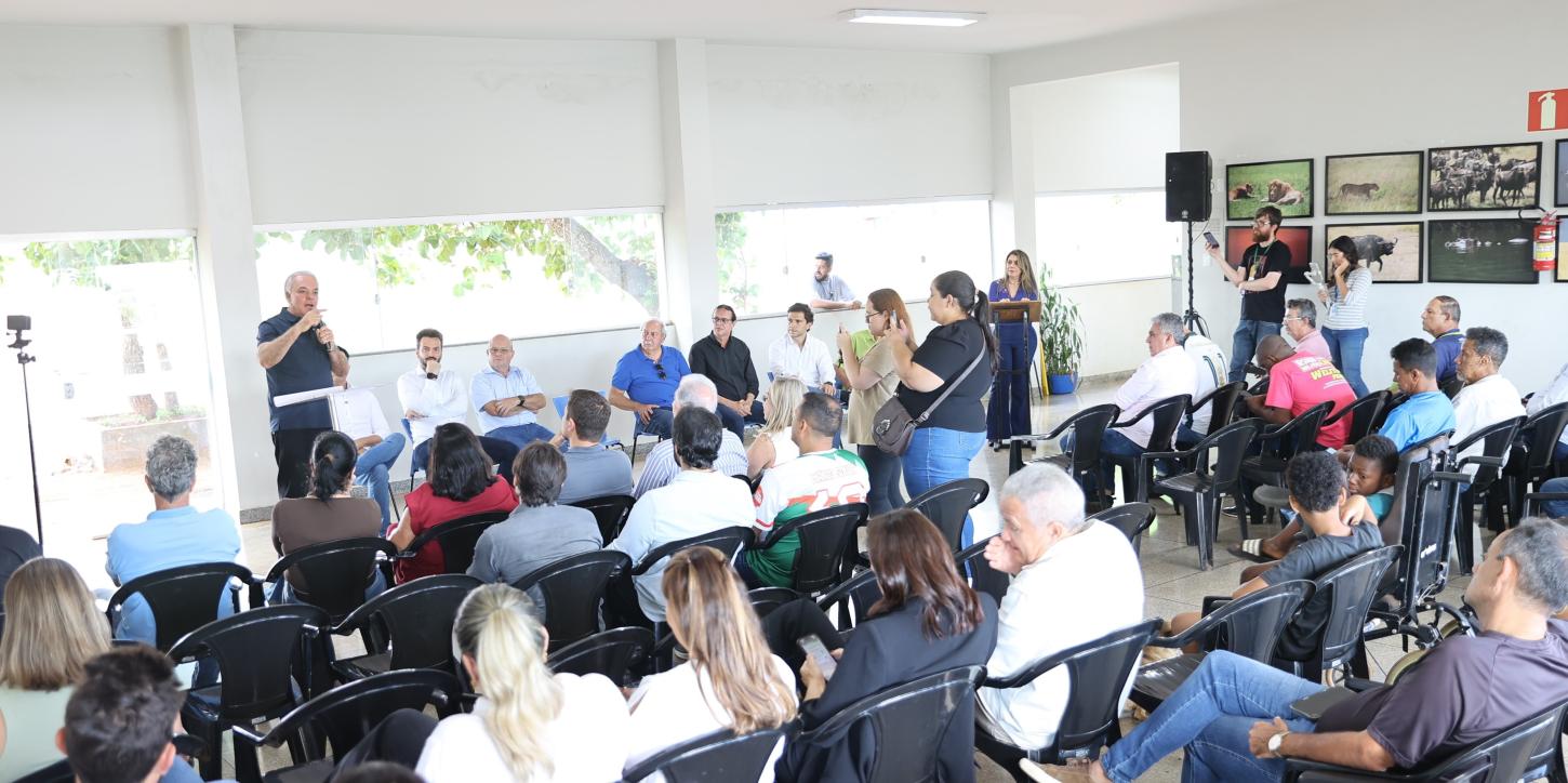 Prefeitura assina ordem de serviço para a construção do Poliesportivo Shopping Park