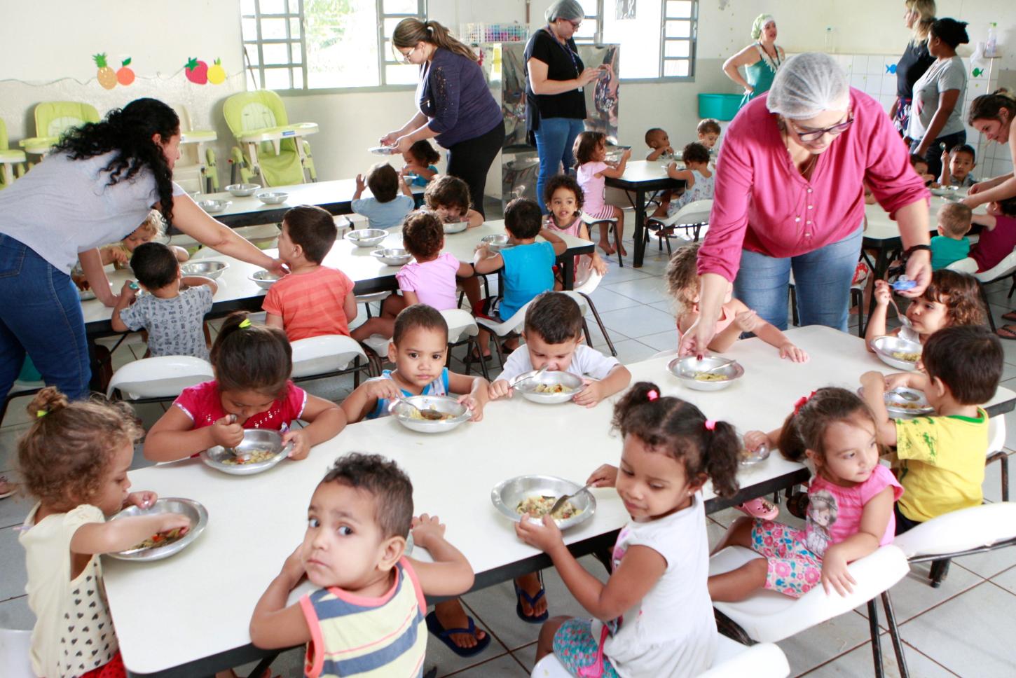 Uberlândia lidera a oferta de vagas integrais em creches em Minas Gerais